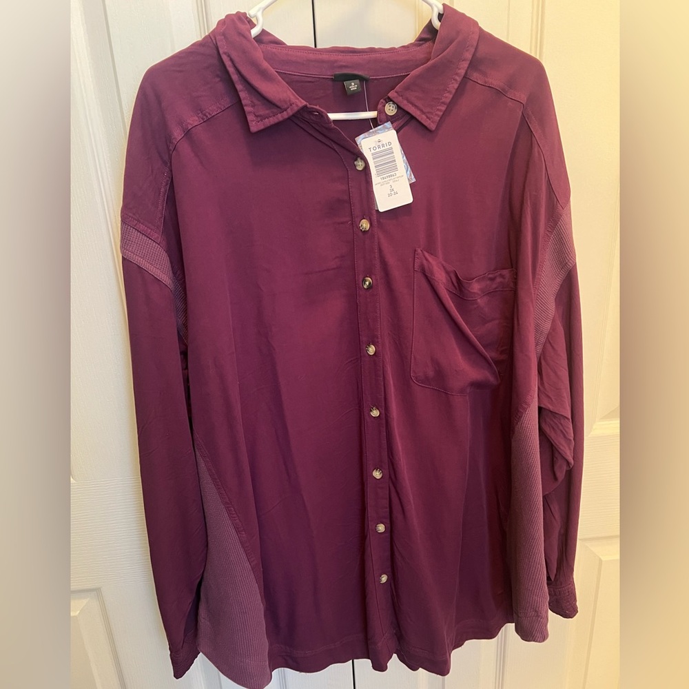 Maroon shirt NWT from Torrid size 3